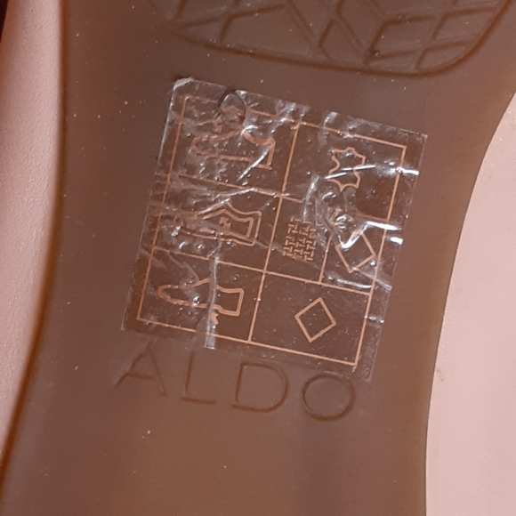 ALDO Nude Pointy Toe  Leather Flats Size 7.5 - Picture 7 of 8